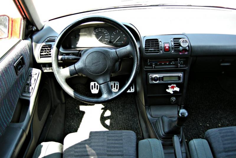 Mazda 323f