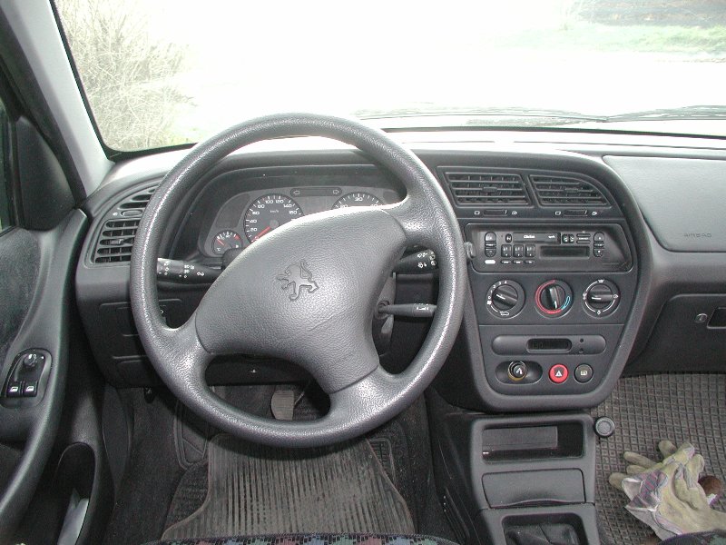 Peugeot 306