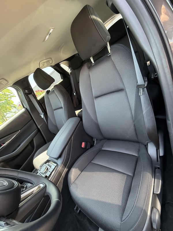 Mazda CX-30, foto 15