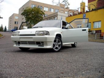Citroën BX: titulní fotka