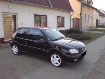 Citroën Saxo: titulní fotka
