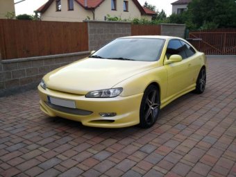 Peugeot 406 Coupe: titulní fotka