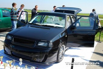 Škoda Felicia: titulní fotka