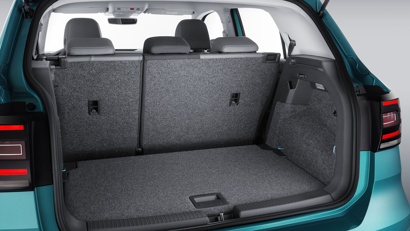 Volkswagen_T_Cross_60_5bd1fa2a080a0.jpg