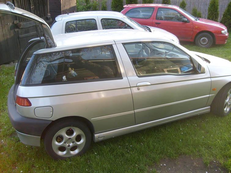 Alfa Romeo 145