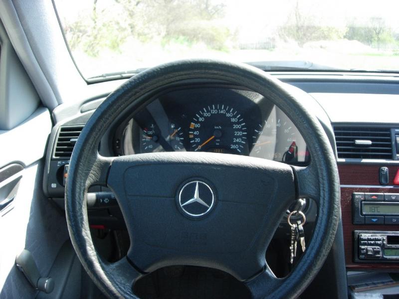 Mercedes-Benz C