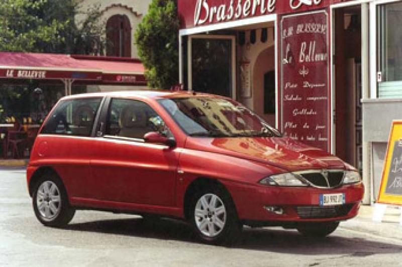 Lancia Y