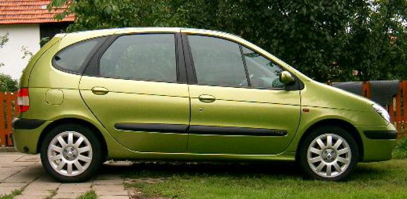 Renault Scénic 1,6 16V 79kW Dynamique (parkoviste) MOJE