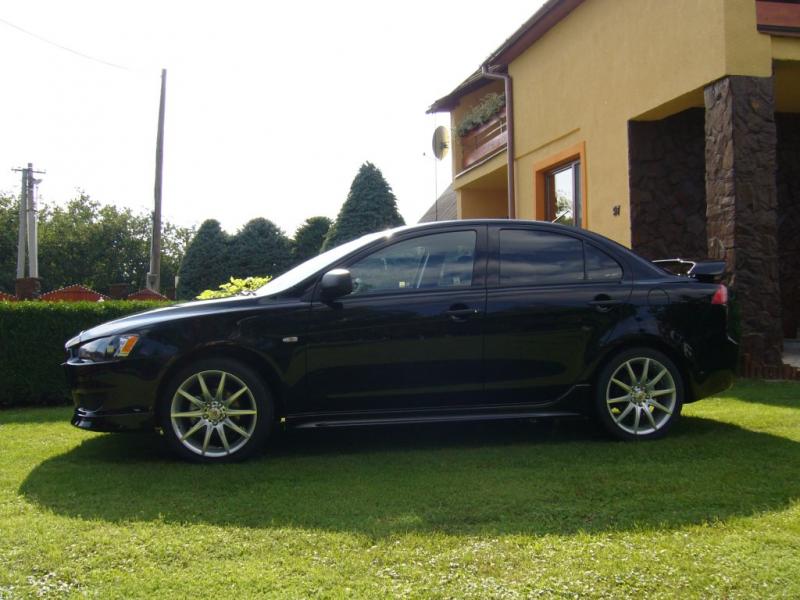 Mitsubishi Lancer