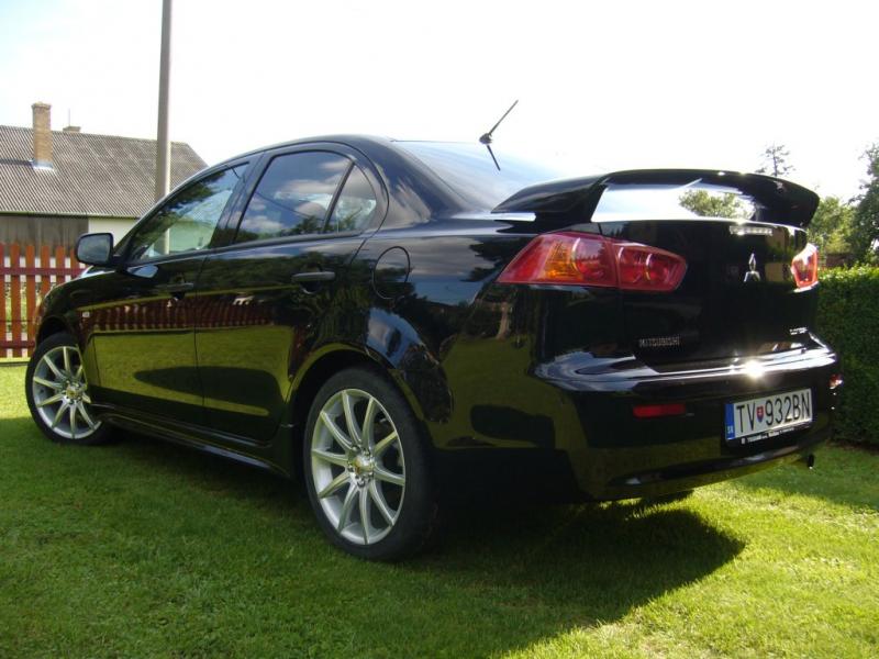 Mitsubishi Lancer