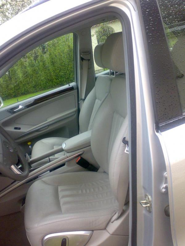Mercedes-Benz ML320, foto 7