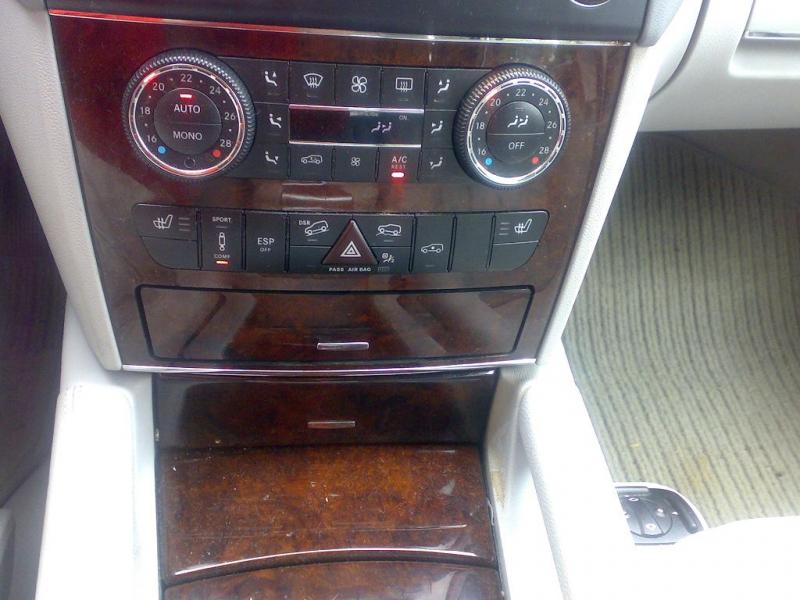 Mercedes-Benz ML320, foto 9
