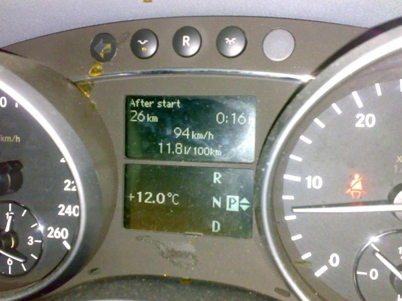 Mercedes-Benz ML320, foto 24