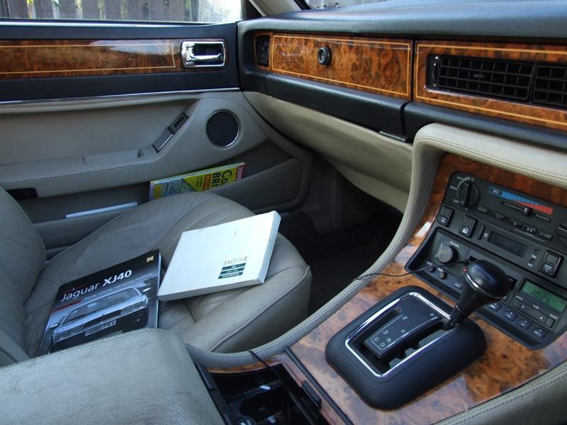 Jaguar Sovereign