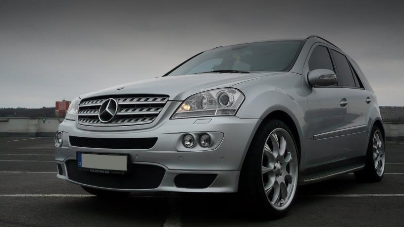 Mercedes-Benz ML320