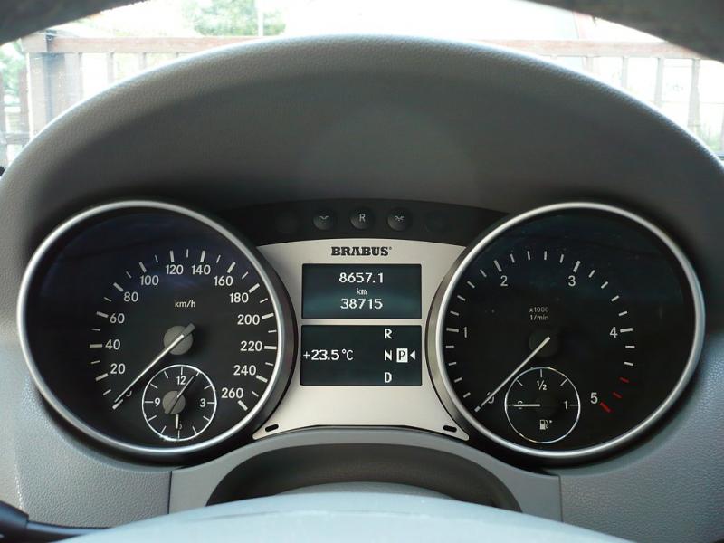 Mercedes-Benz ML320
