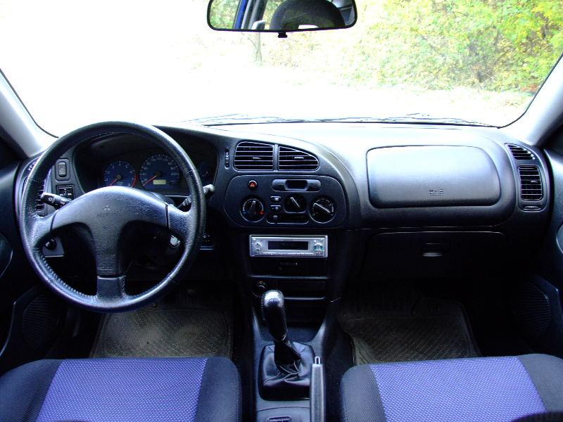 Mitsubishi Colt