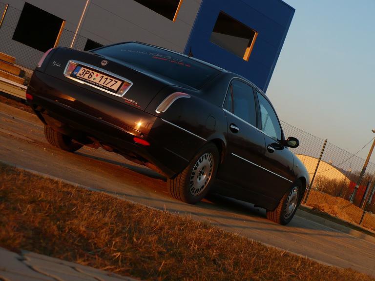 Lancia Thesis