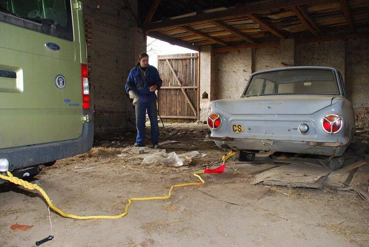 Ford Cortina