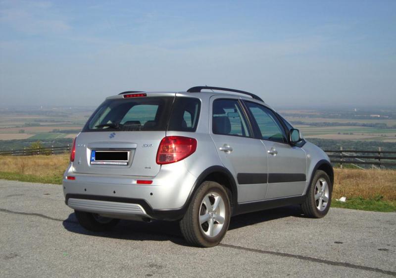 Suzuki SX4