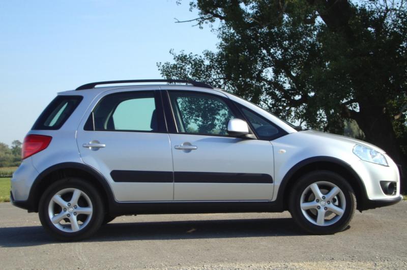 Suzuki SX4