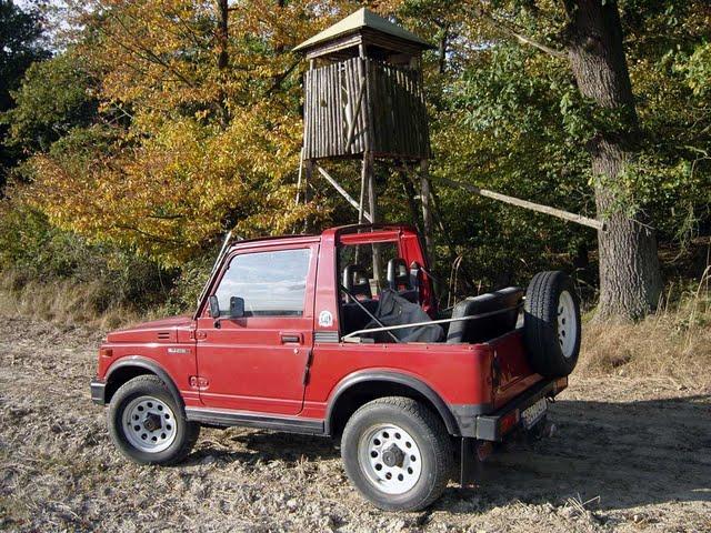 Suzuki Samurai