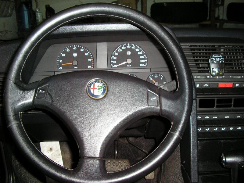 Alfa Romeo 164