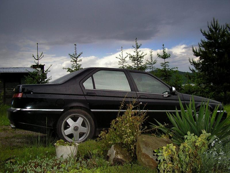 Alfa Romeo 164