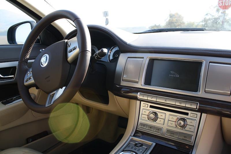 Jaguar XF/XFR