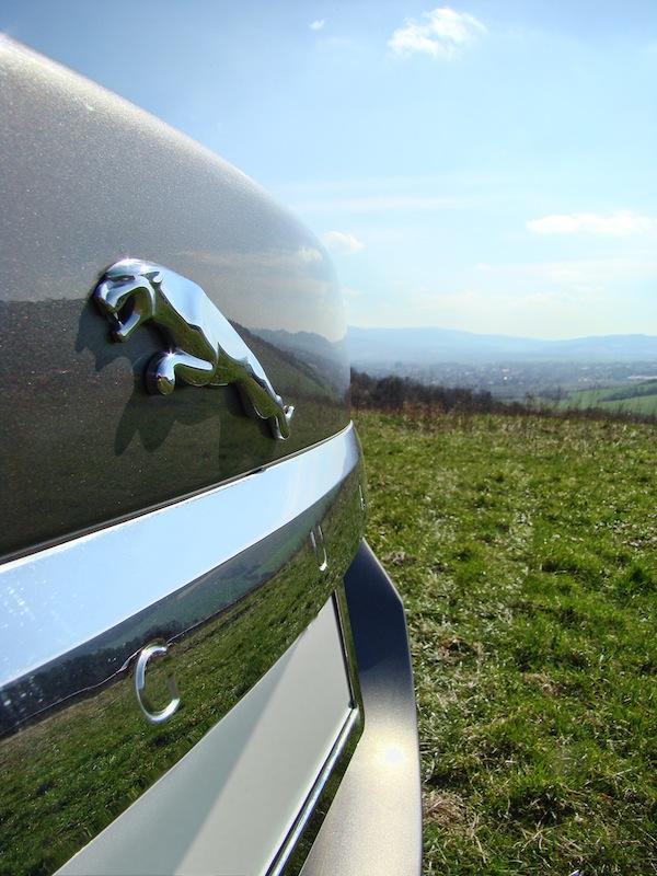 Jaguar XF/XFR