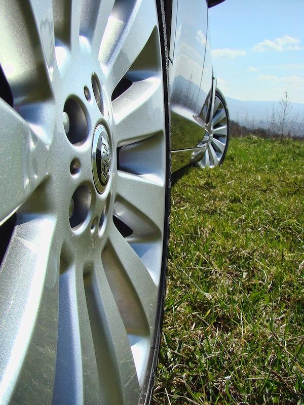 Jaguar XF/XFR