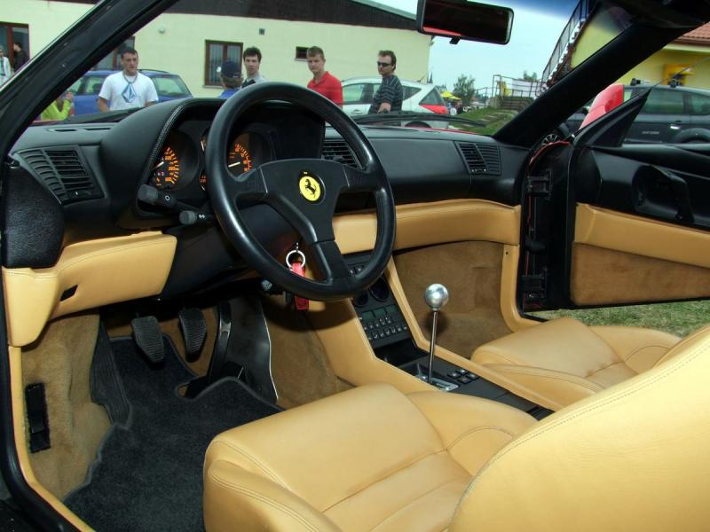 Ferrari 348