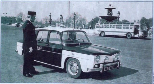 Renault R8