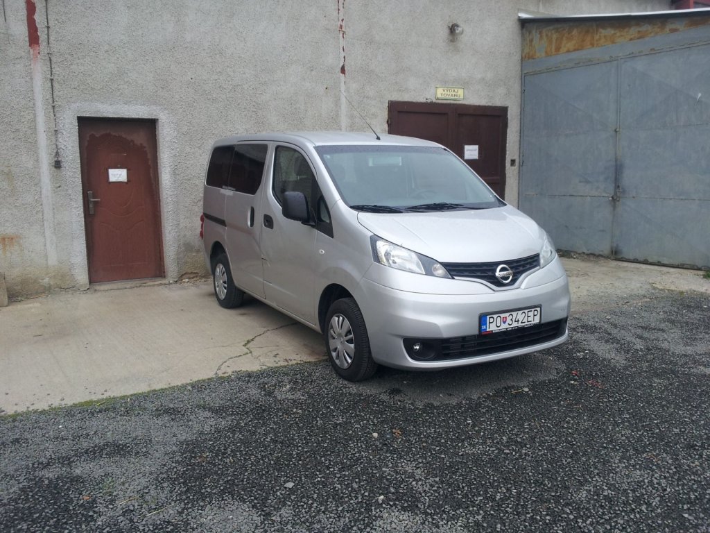 Nissan NV200