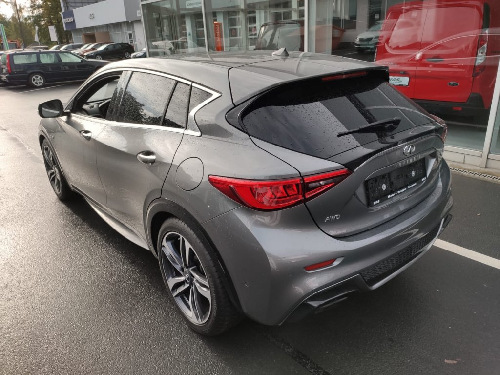 Infiniti Q30, foto 5