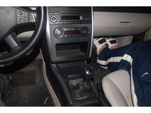 Mercedes-Benz B